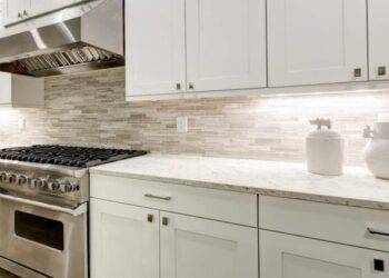 How Much Does It Cost To Put Backsplash On?